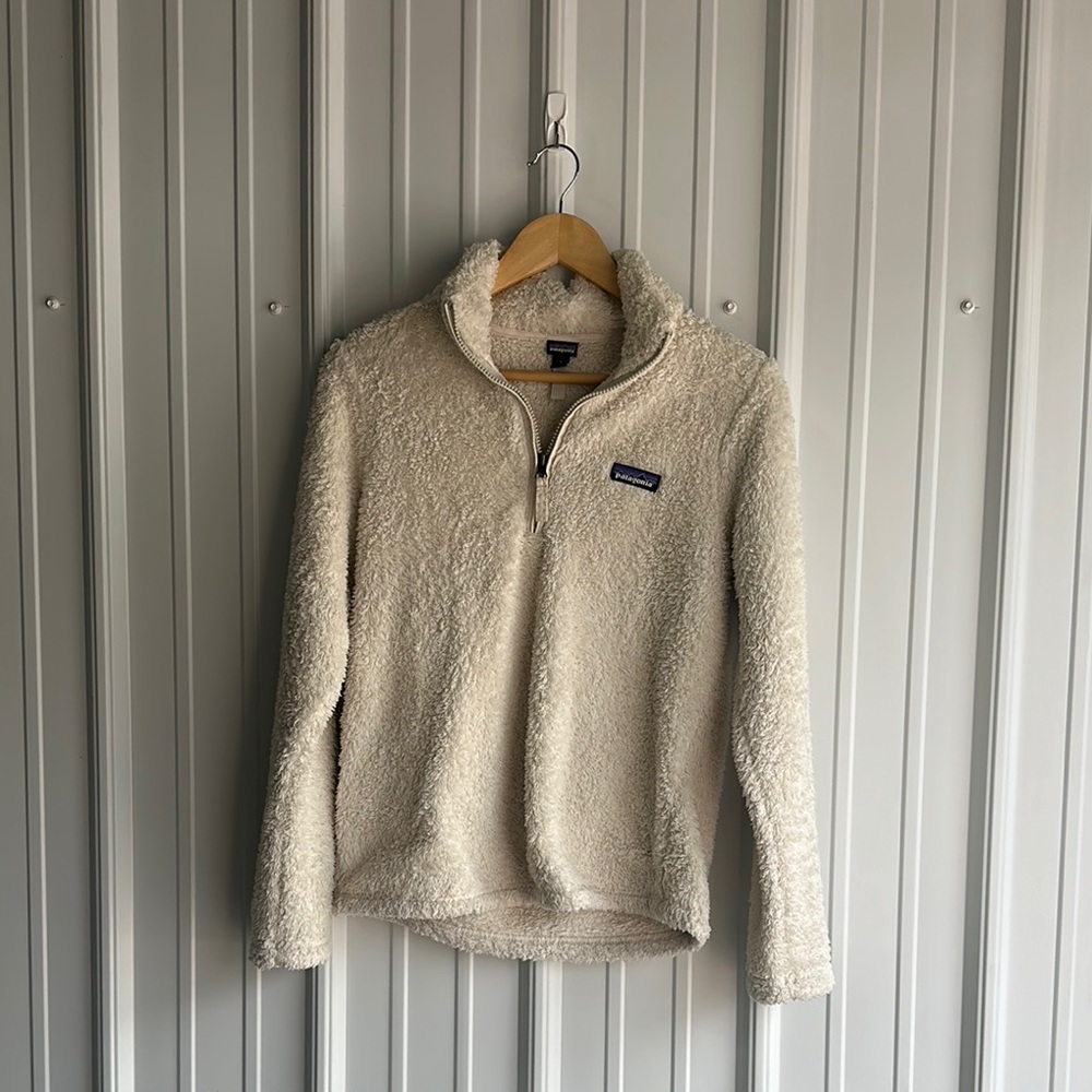 Patagonia Cream Cowl Neck Sweater Cozy Fleece